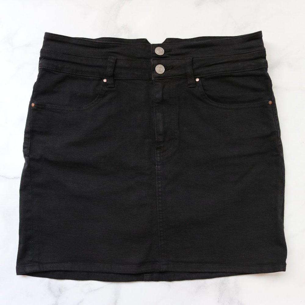 PacSun Black Skirt